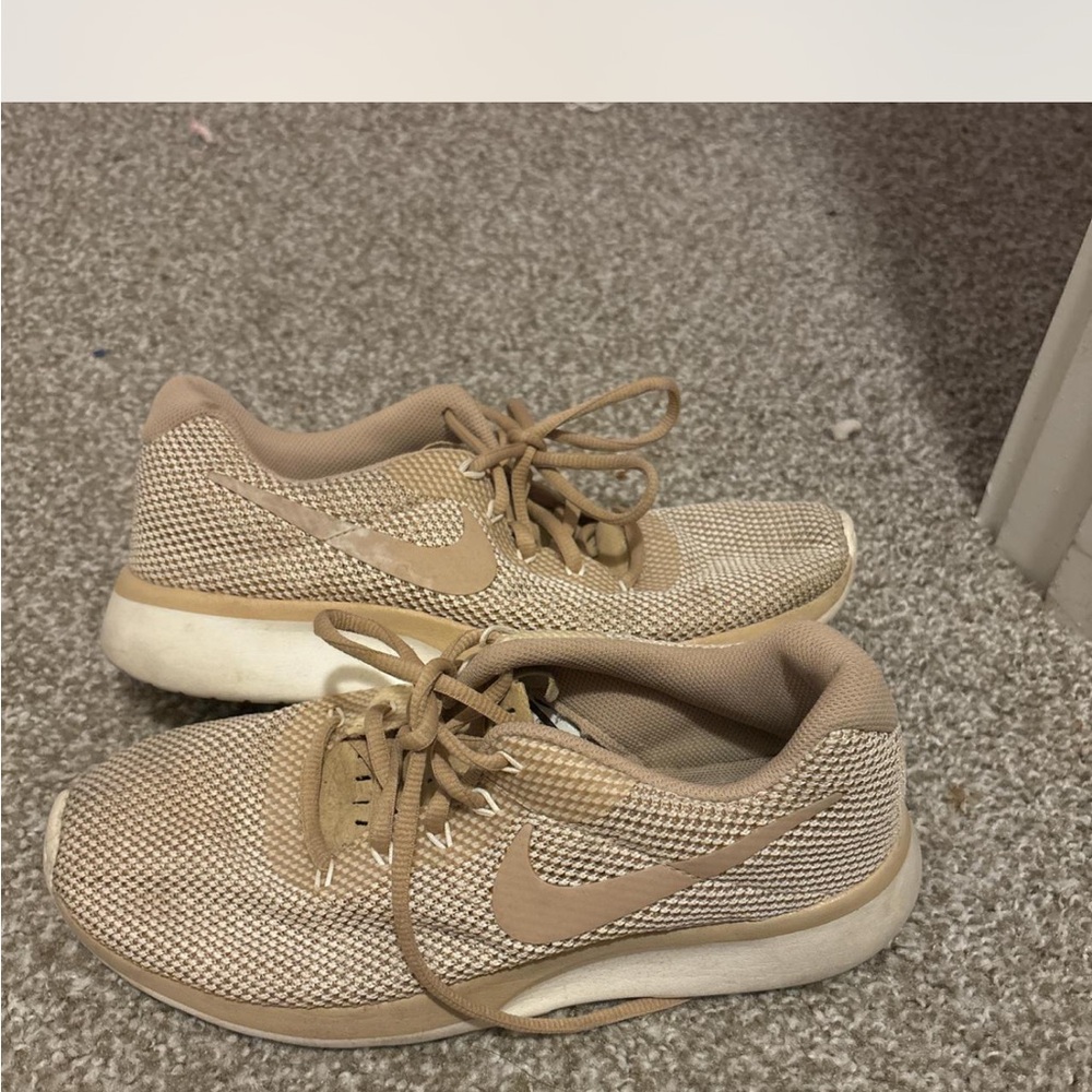 Nike Beige and White Sneakers